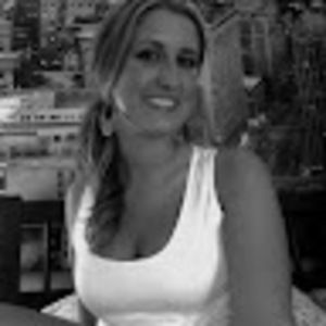 Meet your Posher, Stacy